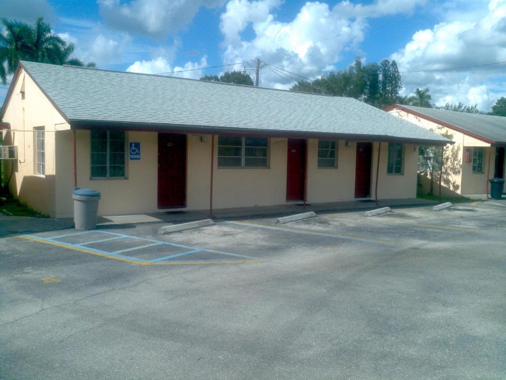 Palm City Motel Fort Myers Extérieur photo